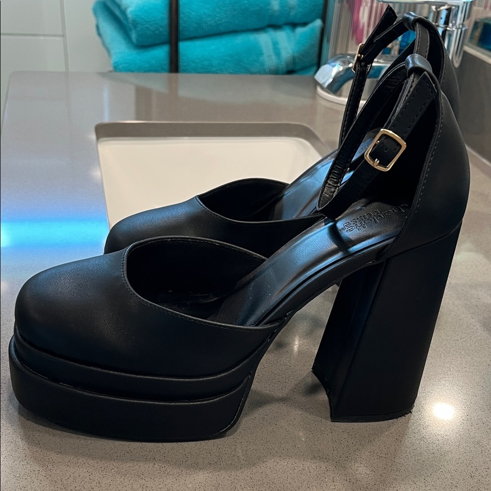 Black Platform Women's Shoes